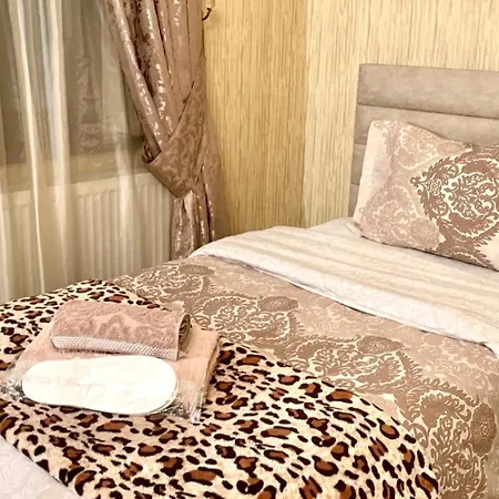 Sdd Brothers - Дом С Балконом В Сердце Тбилиси Exterior photo